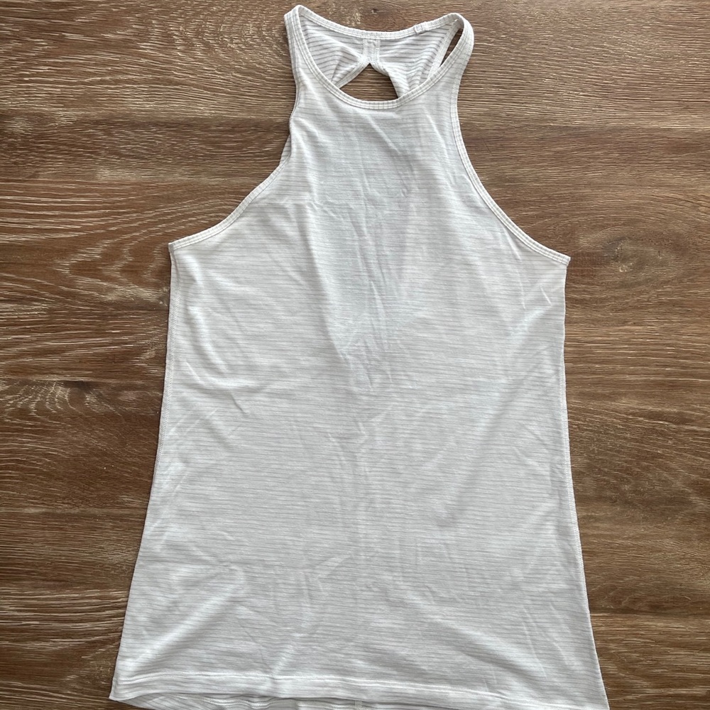 Lululemon tank